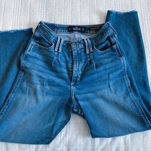 Hollister Mom Jeans